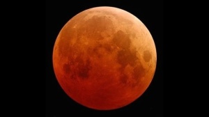 * blushing moon *